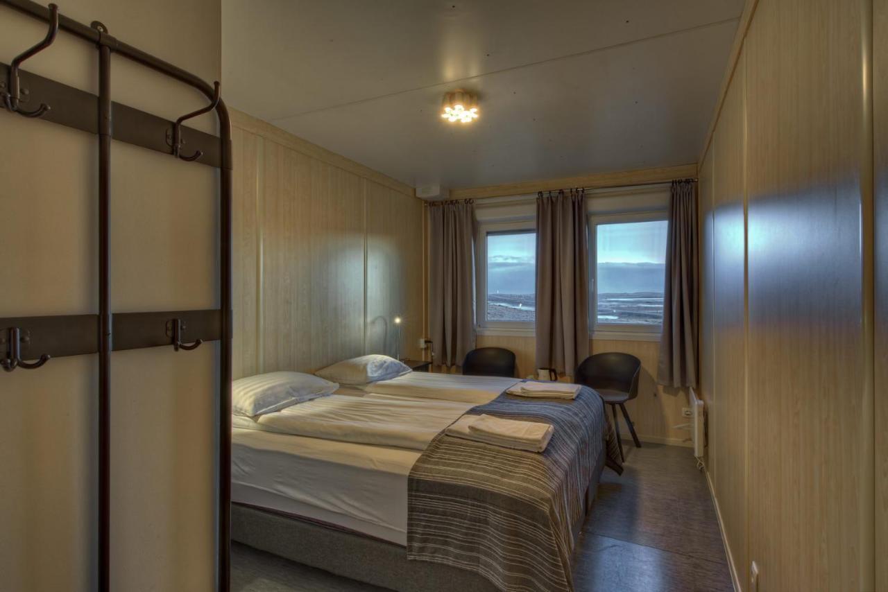 Vikingcafe Hotell Höfn Exteriör bild